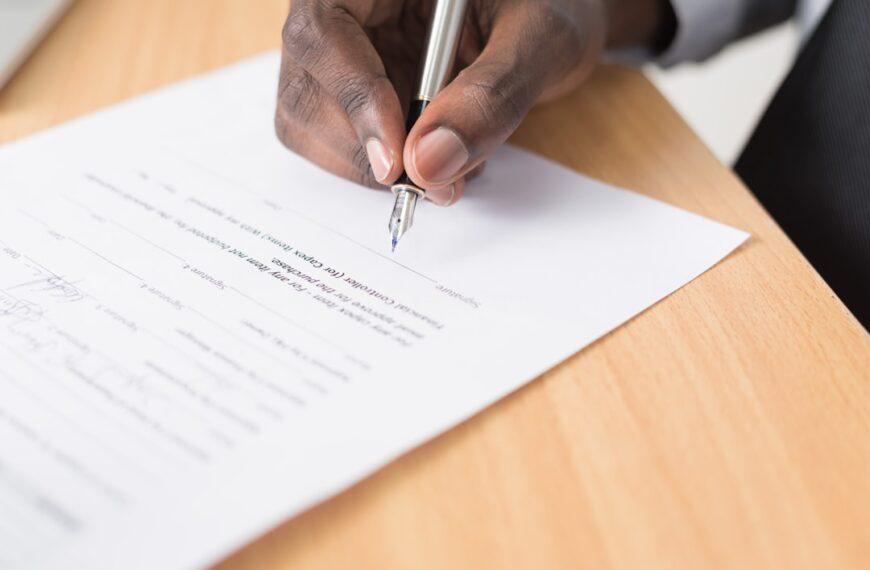Smart Contracts in Real Estate: Navigating the Legal Landscape