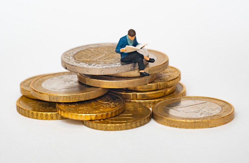 ESG Investing: Navigating the Legal Minefield